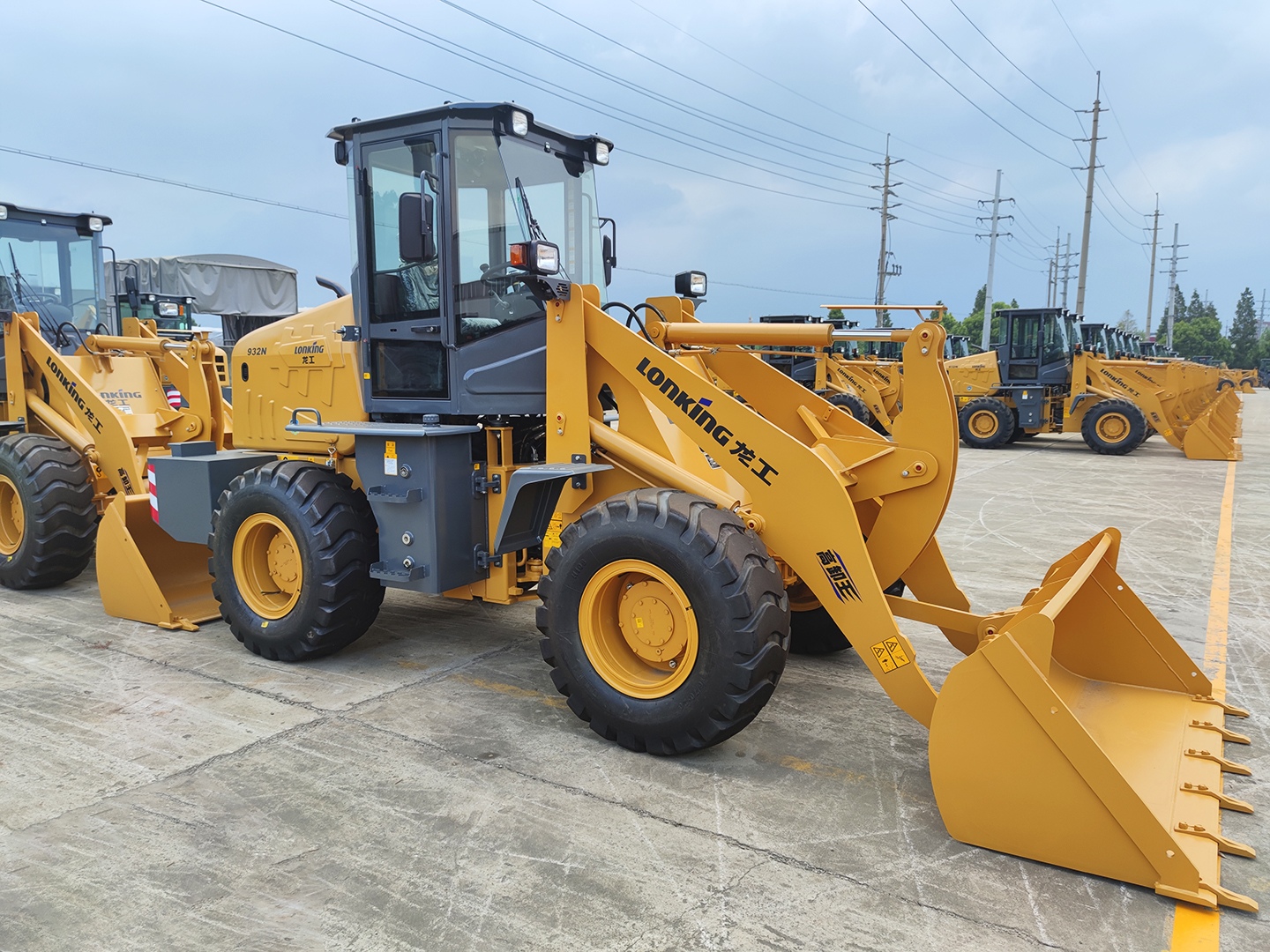 ПОГРУЗЧИК LONKING CDM932N